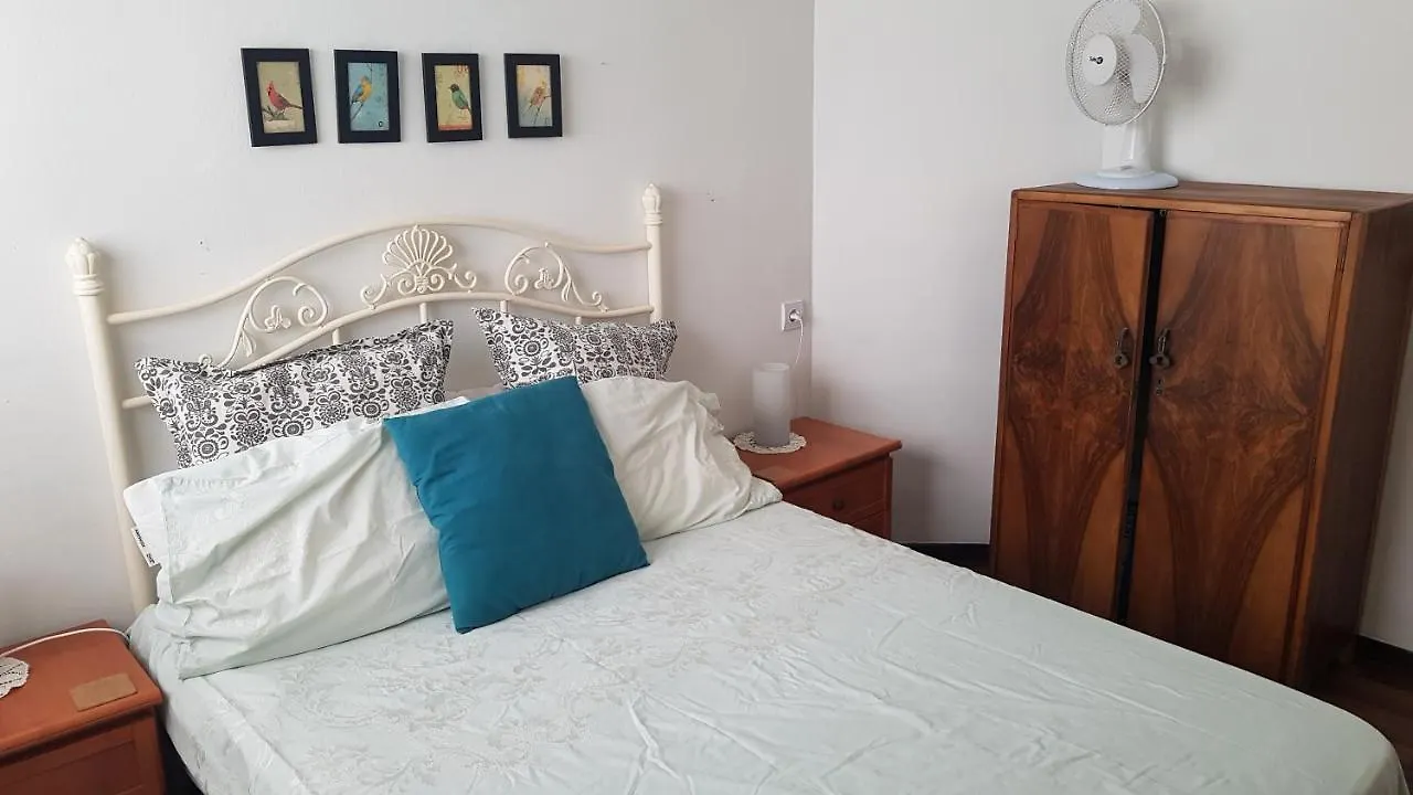 Casa De Tio, 3 Bedroom 2 Bath Townhouse, Casa Centro De Torre Del Mar Spain