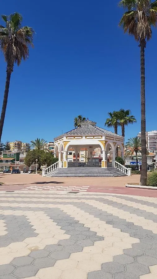 Apartment Casa De Tio, 3 Bedroom 2 Bath Townhouse, Casa Centro De Torre Del Mar
